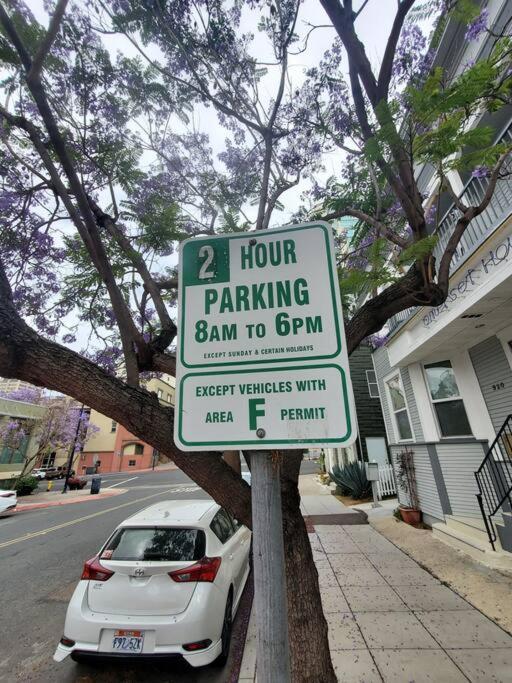 Centrally Located Studio And Cozy Place Perfect For Travelers And Couples! Located In San Diego Downtown! Perfect For Your Quick Getaway! 아파트 외부 사진